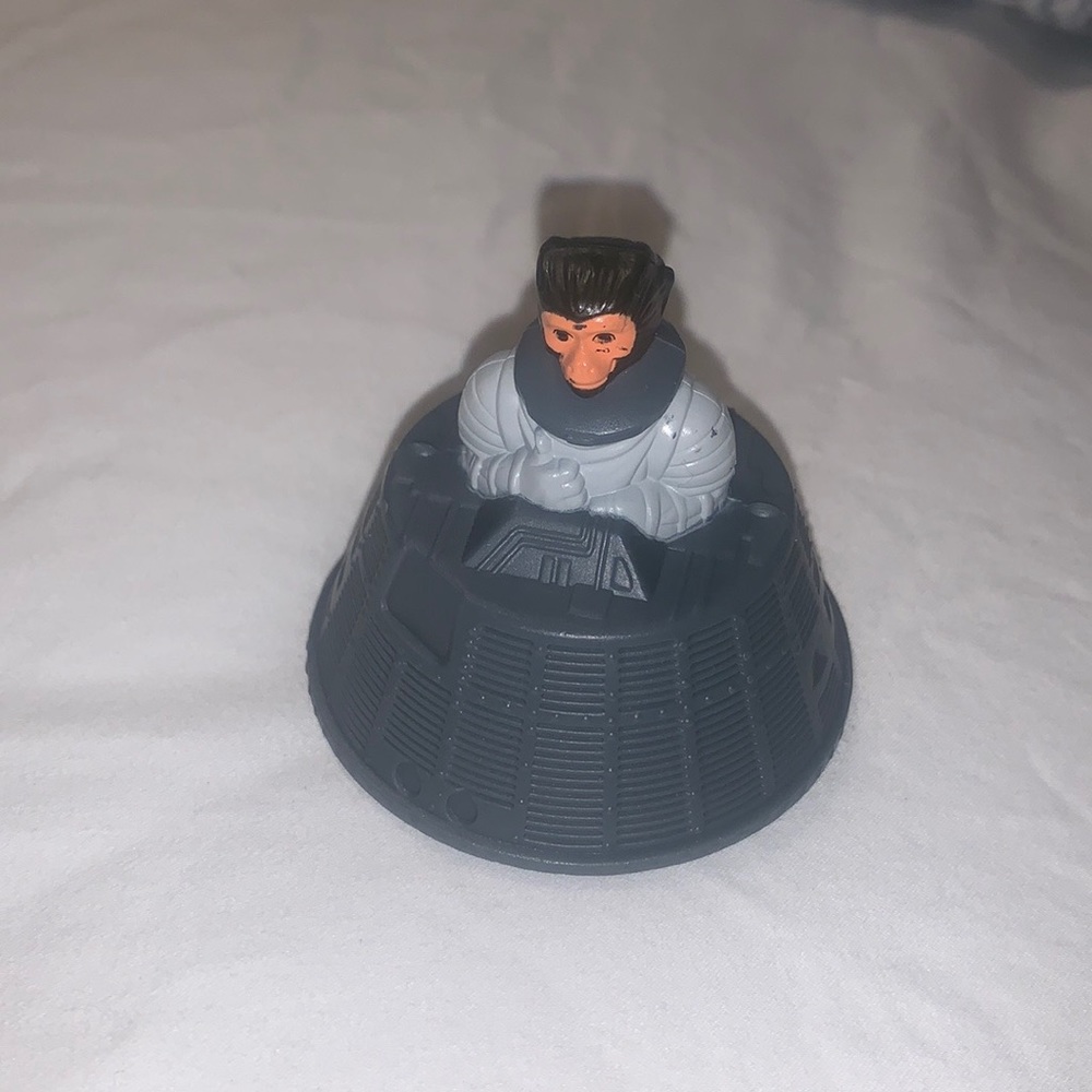 Y2K Night at the Museum Toy (monkey in spaceship w wheels) 2009 Fox Collectible